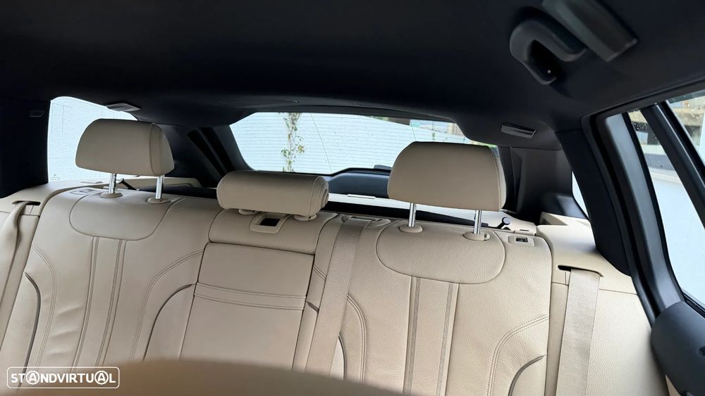 BMW 540 d xDrive Pack M Auto - 22