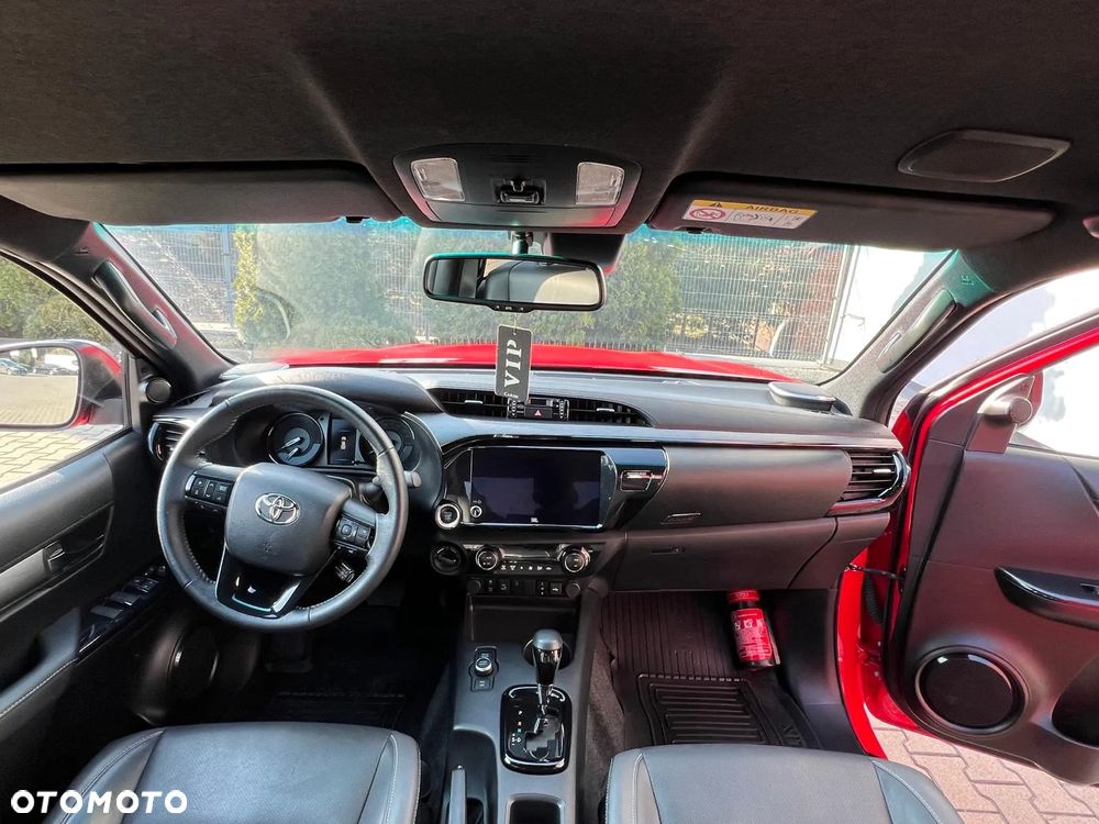 Toyota Hilux 2.8 D-4D Double Cab Invincible 4x4 - 10