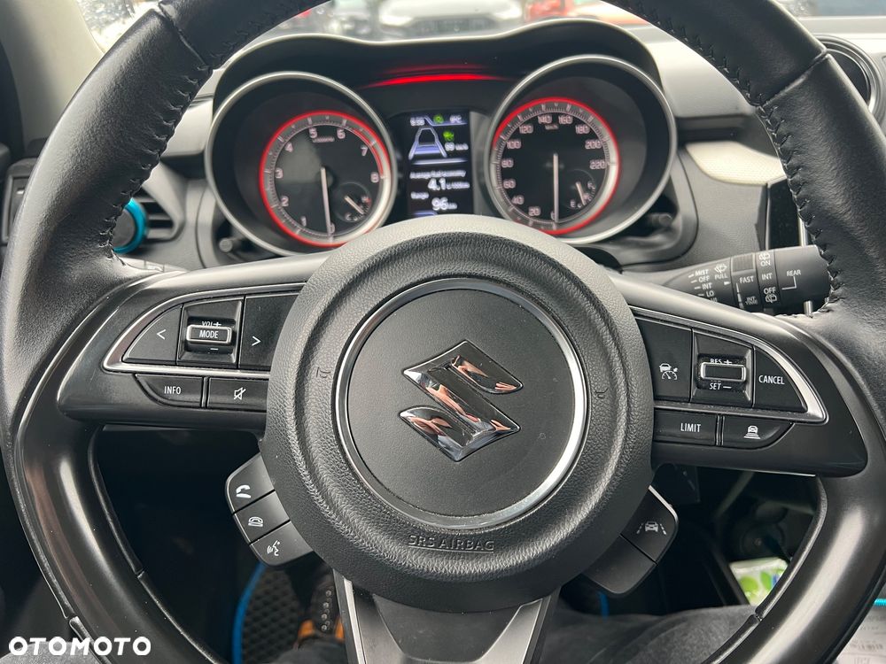 Suzuki Swift 1.2 Dualjet SHVS Premium Plus - 4