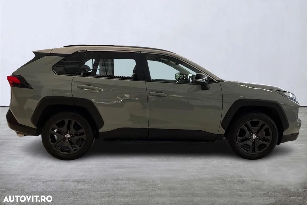 TOYOTA RAV4 2023 — imagine 8