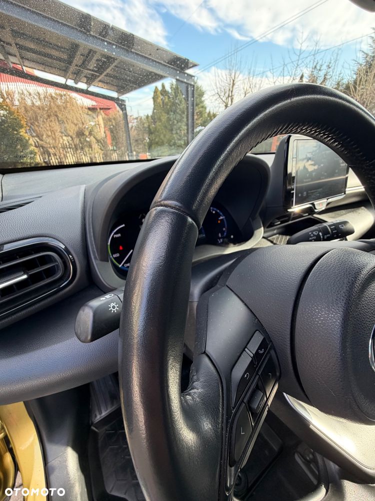Toyota Yaris Cross Hybrid 1.5 Comfort - 18