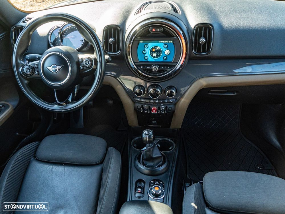 MINI Countryman One D Sport Edition - 24