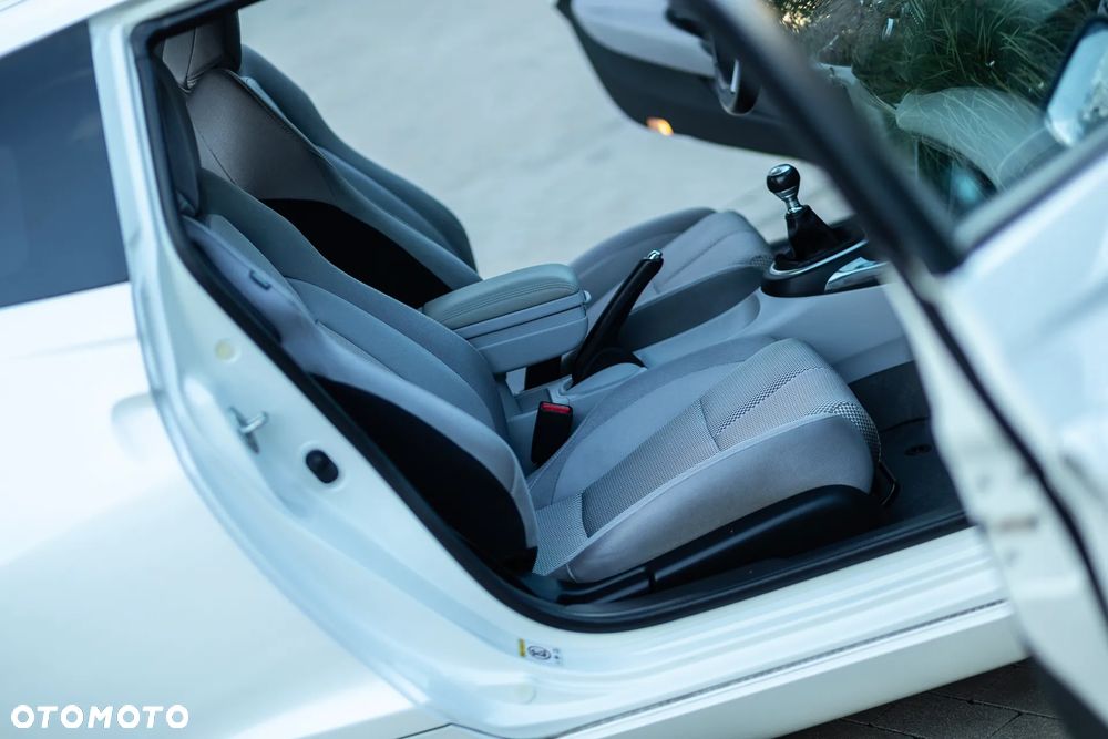 Honda CR-Z - 37