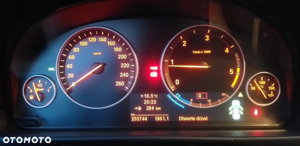 BMW Seria 5 520d - 8