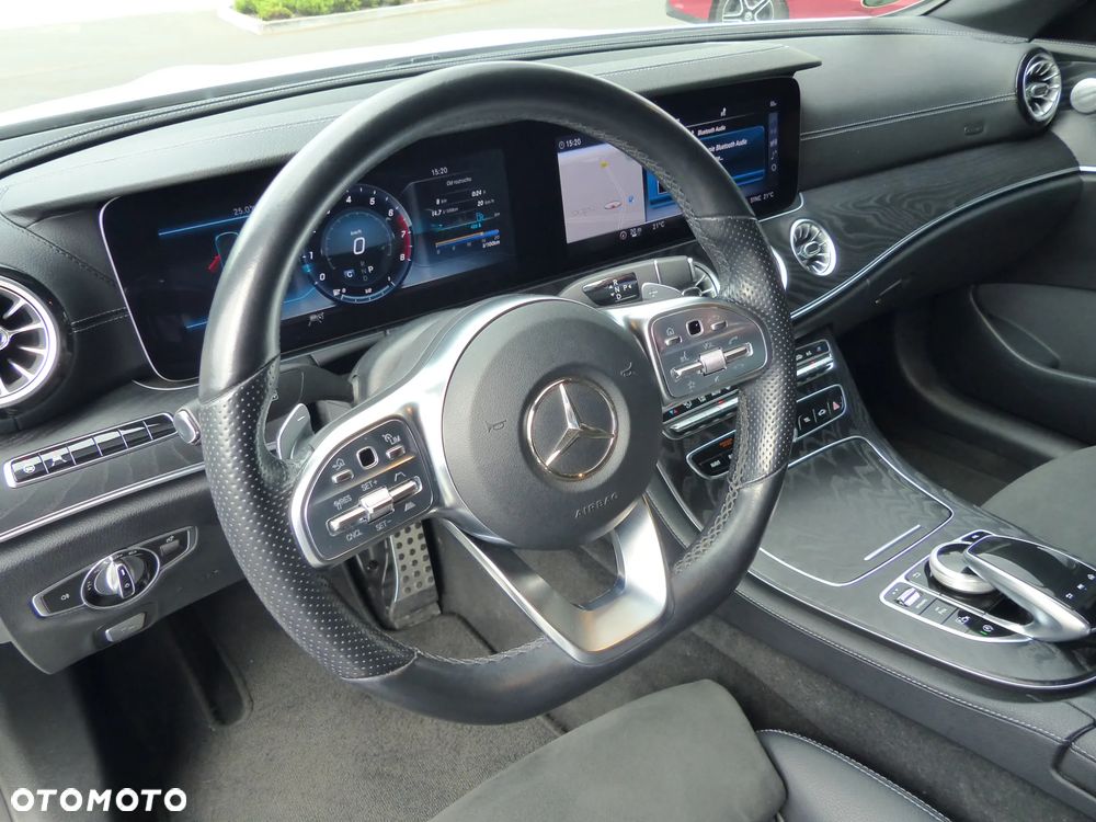 Mercedes-Benz Klasa E 200 9G-TRONIC AMG Line - 11