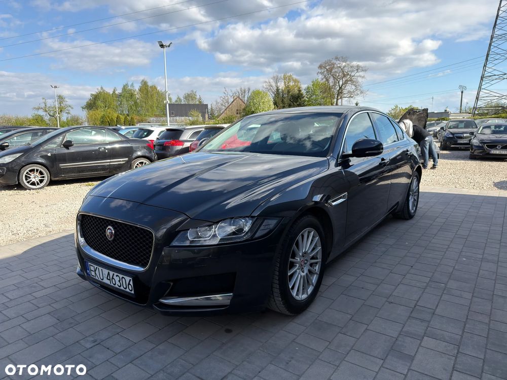 Jaguar XF E-Performance Prestige - 13