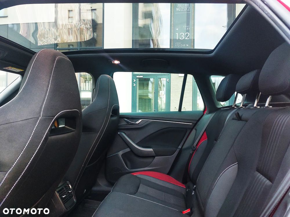 Skoda Kamiq 1.5 TSI Monte Carlo - 17