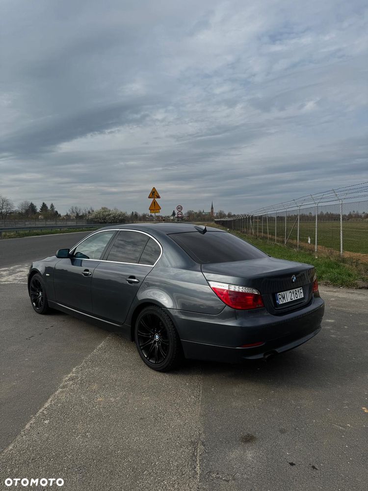 BMW Seria 5 520d - 5