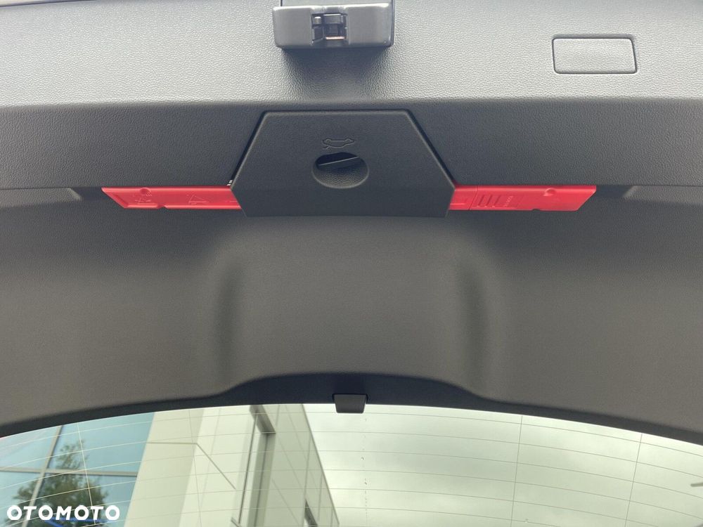 Volkswagen T-Roc 1.5 TSI Life Plus - 20