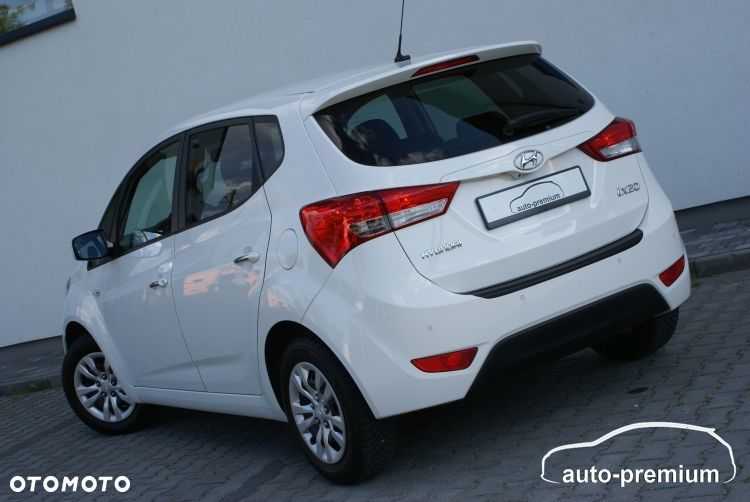 Hyundai ix20 1.4 Premium blue - 38