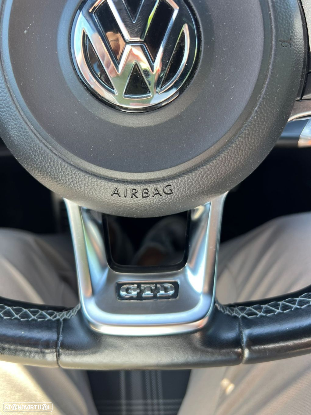 VW Golf 2.0 TDI GTD - 33