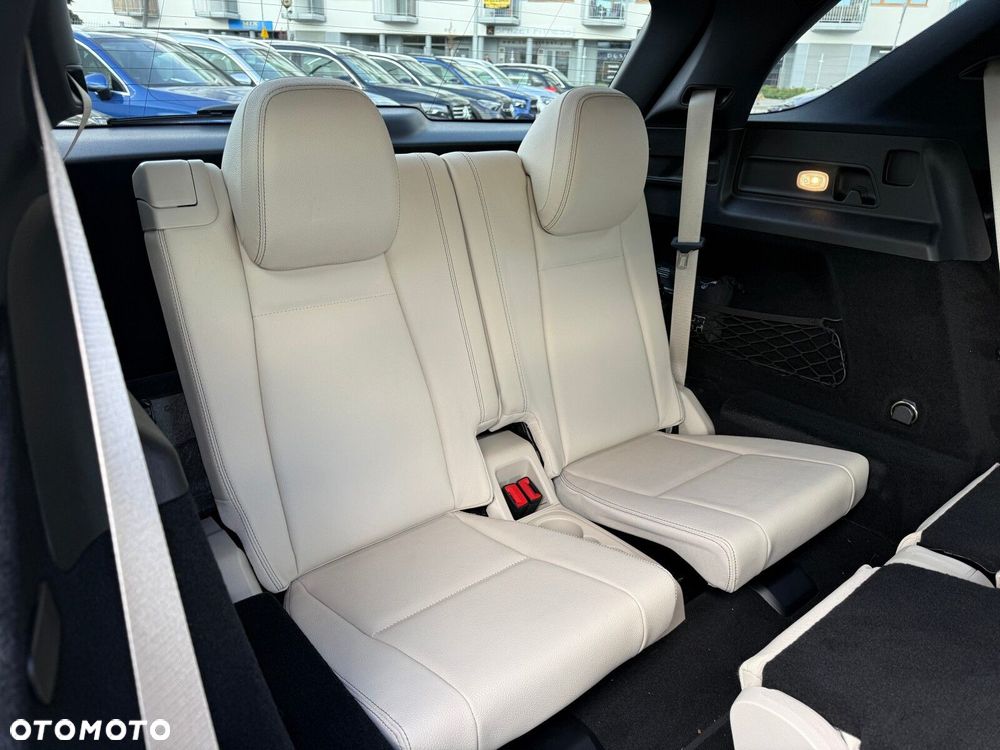 Mercedes-Benz GLE - 38