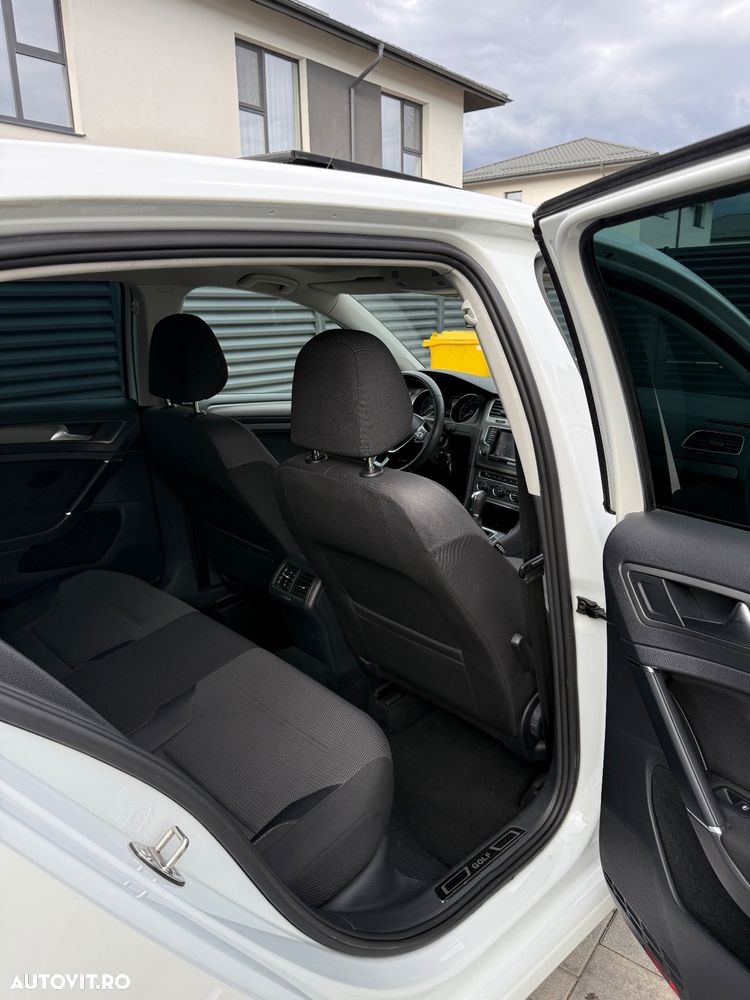 Volkswagen Golf 1.6 TDI DPF BMT DSG Comfortline - 21