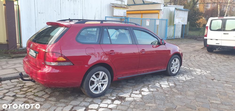 Volkswagen Golf 1.6 TDI DPF Trendline - 11