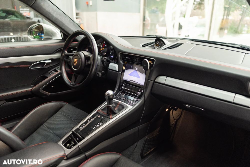 Porsche 911 GT3 - 31