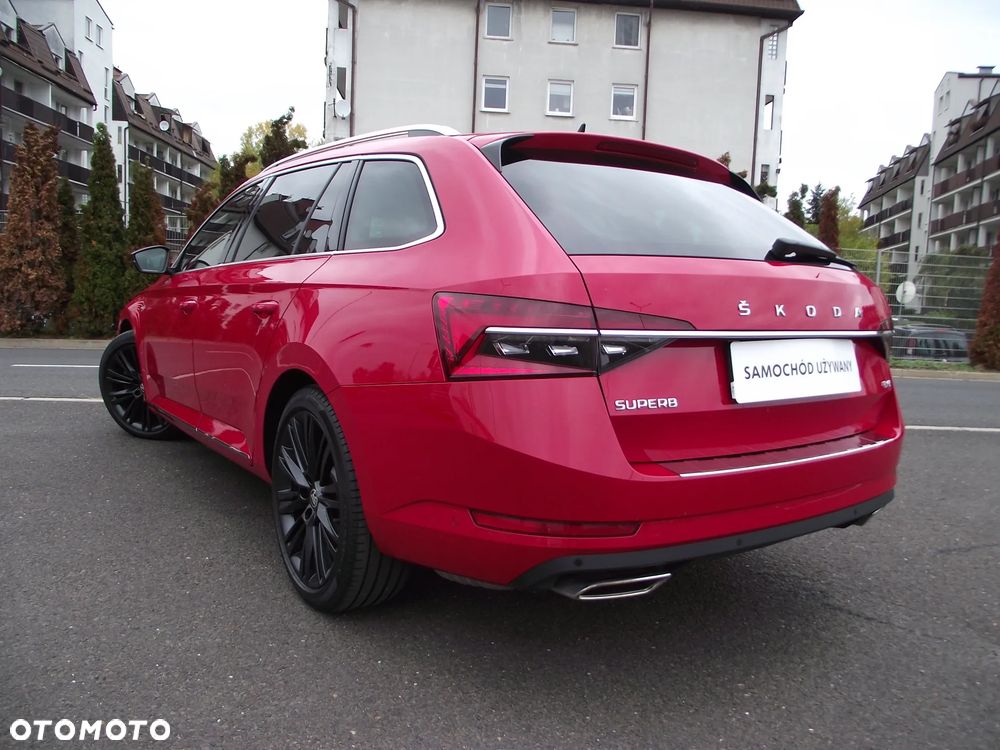 Skoda Superb 2.0 TSI 4x4 L&K DSG - 10