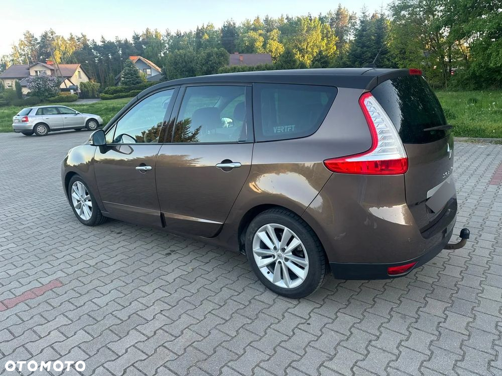 Renault Grand Scenic Gr 2.0 dCi Privilege - 18