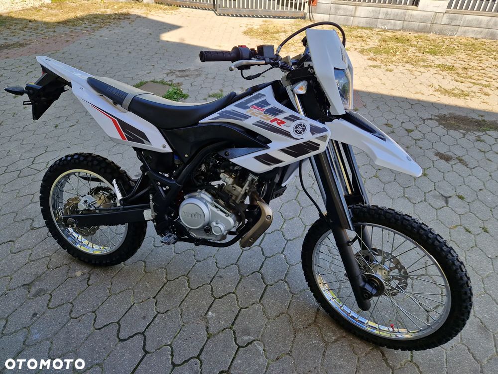 Yamaha WR - 16