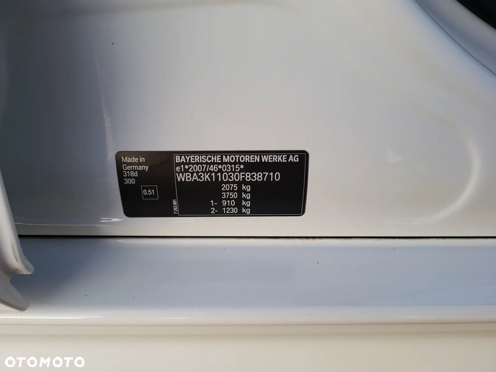 BMW Seria 3 318d M Sport EU6 - 16