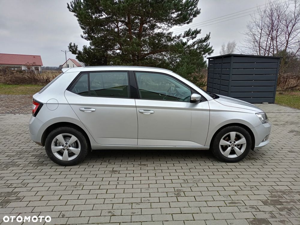 Skoda Fabia - 5