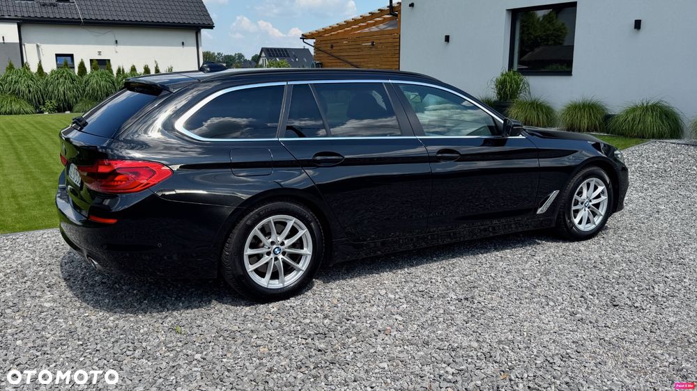 BMW Seria 5 520d Efficient Dynamics Edition Sport Line - 9