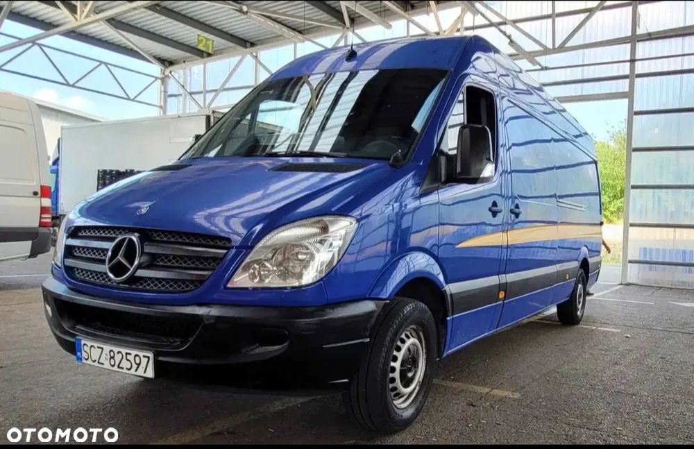 Mercedes-Benz Sprinter - 1