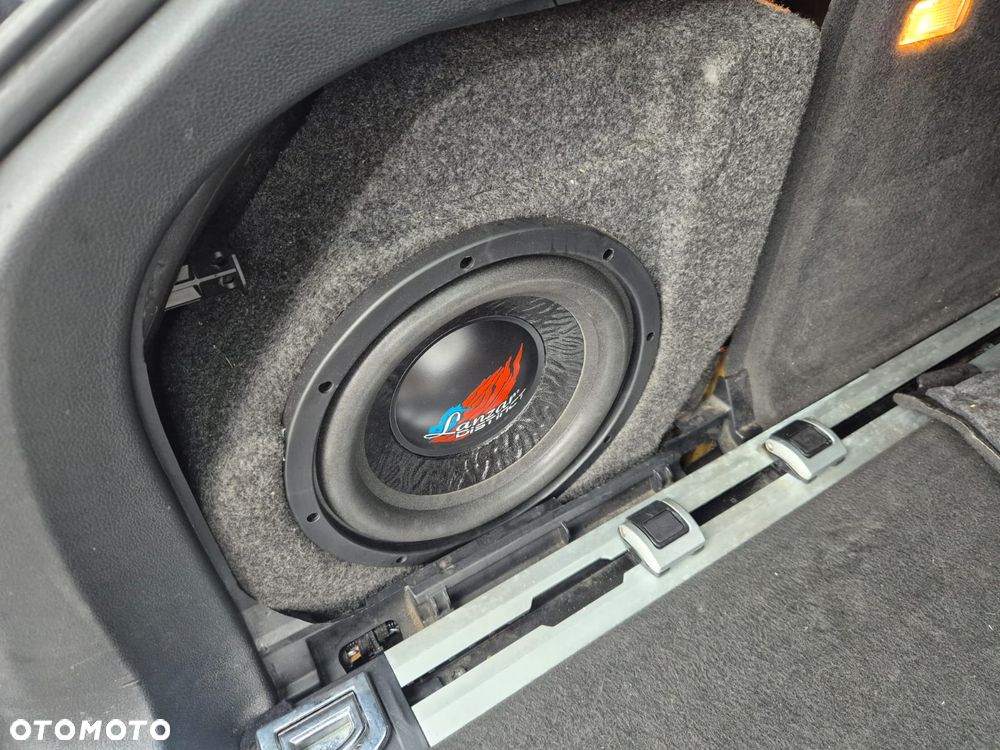 Audi A4 Avant 2.0 TDI DPF multitronic S line Sportpaket - 30