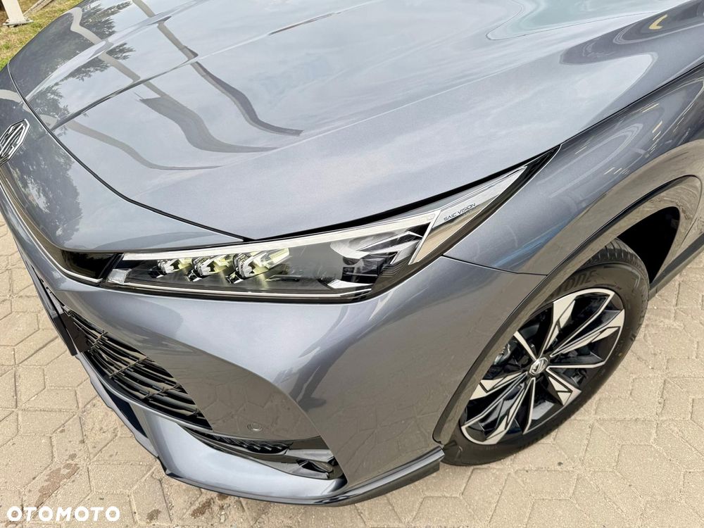 MG HS 1.5 T-GDI Exclusive DCT - 10