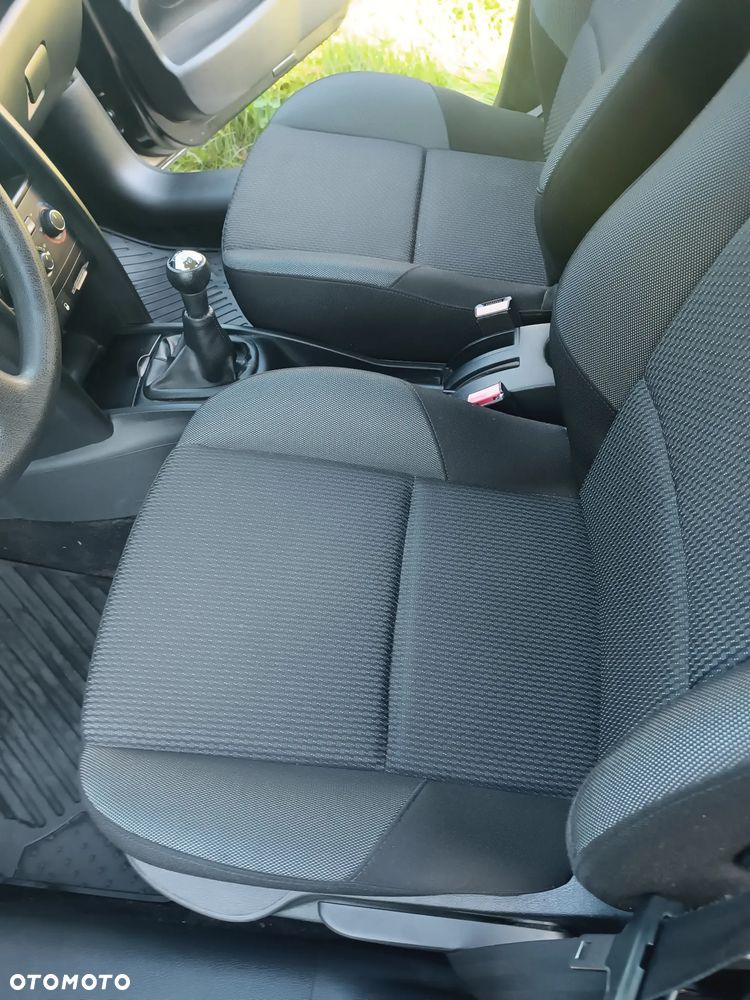 Peugeot 207 75 Urban Move - 20