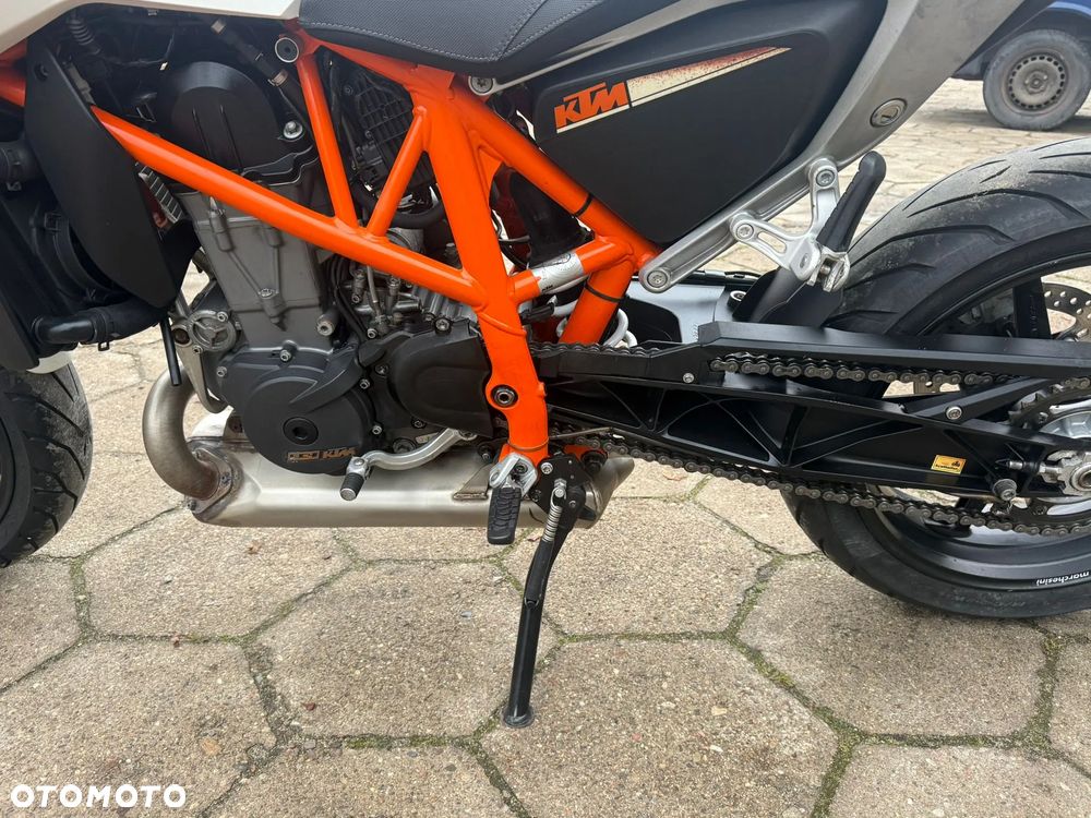 KTM Duke - 32