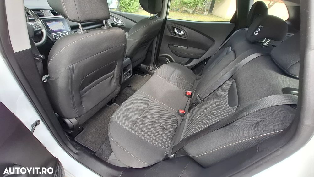Renault Kadjar BLUE dCi 115 EDC BUSINESS EDITION - 19