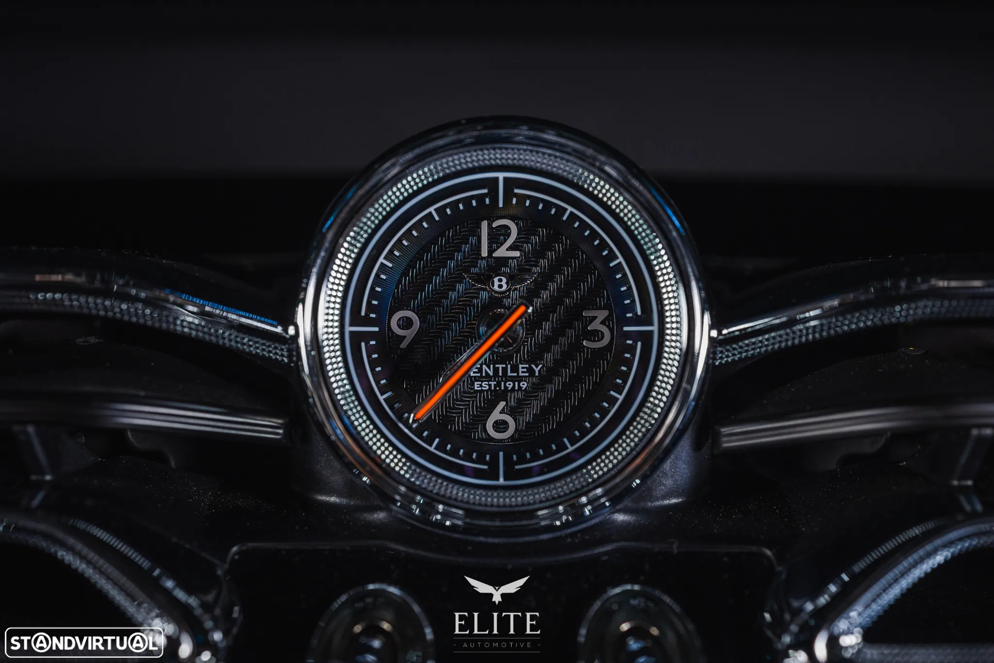 Bentley Bentayga V8 Atelier Edition - 30
