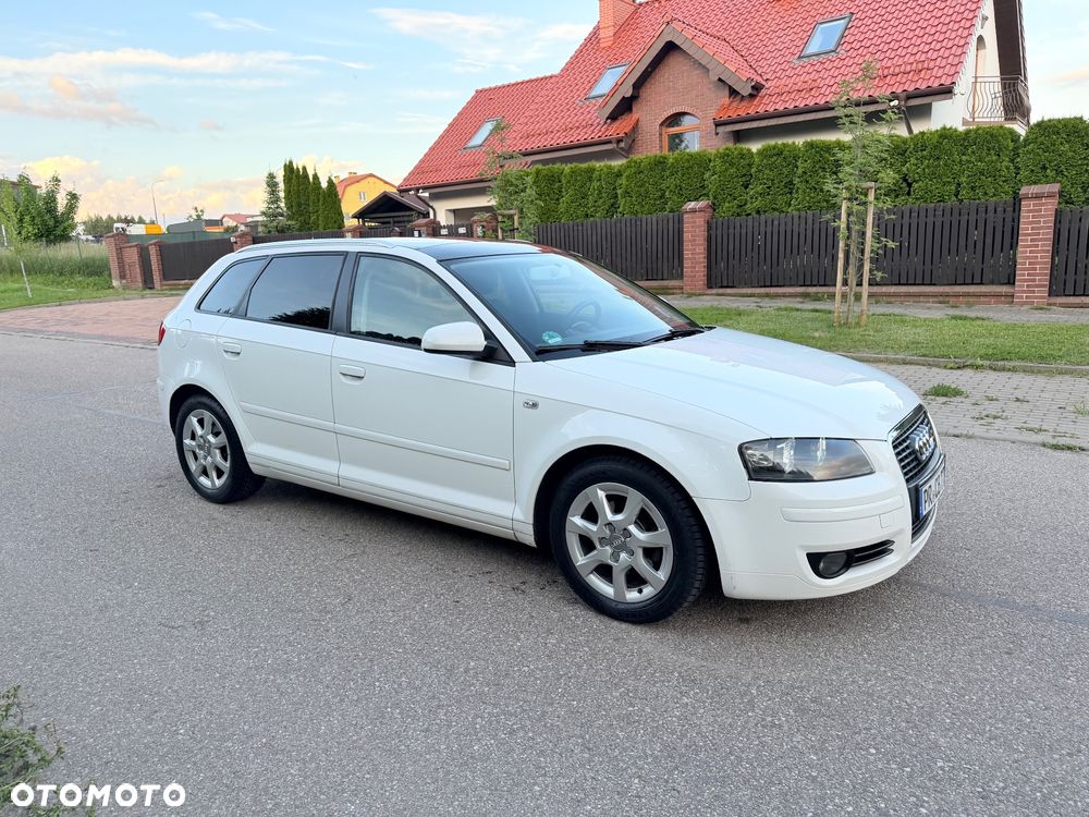 Audi A3 Sportback - 3
