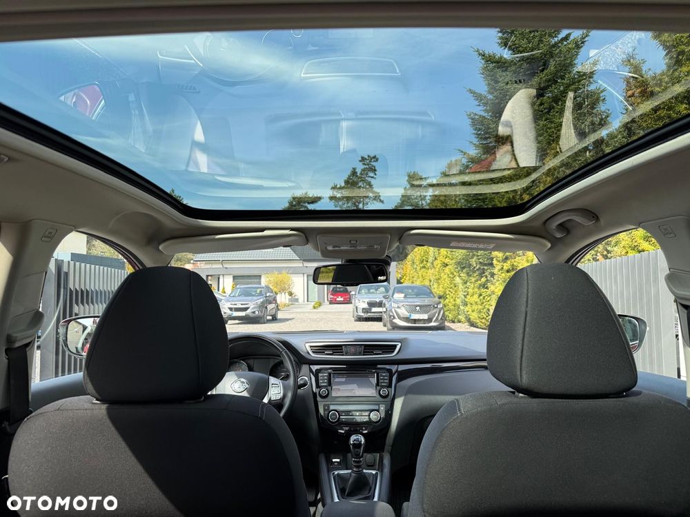 Nissan Qashqai 1.6 DIG-T N-Connecta - 15