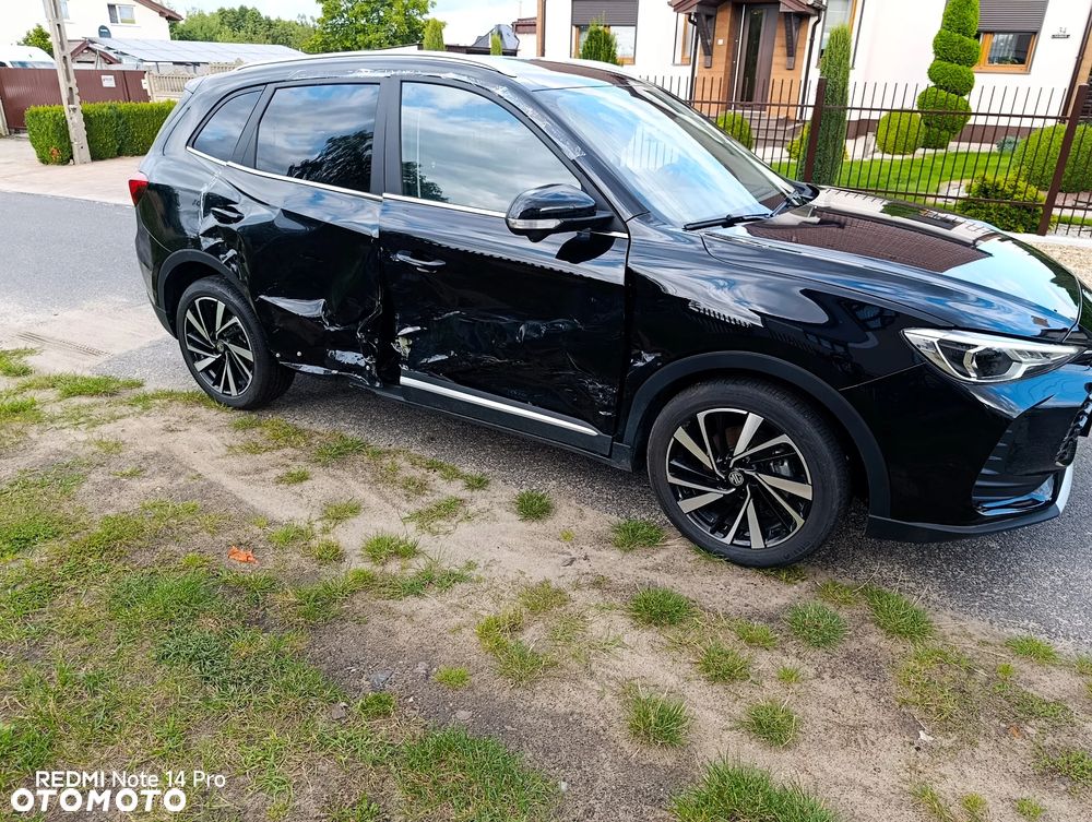 MG ZS - 10