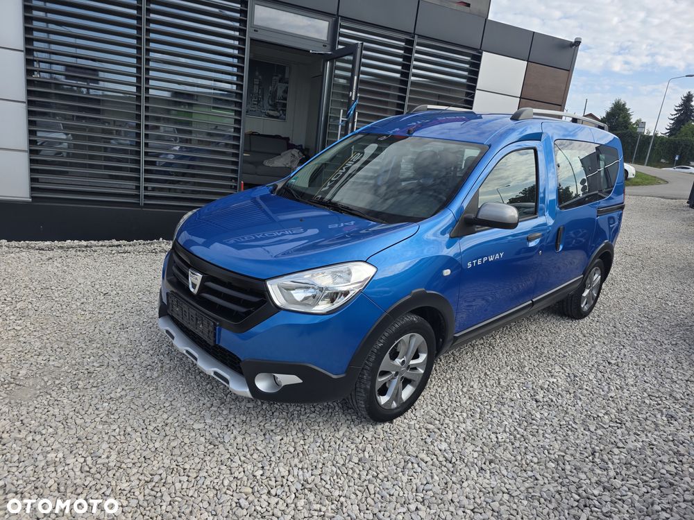 Dacia Dokker TCe 115 N1 Stepway Celebration - 3