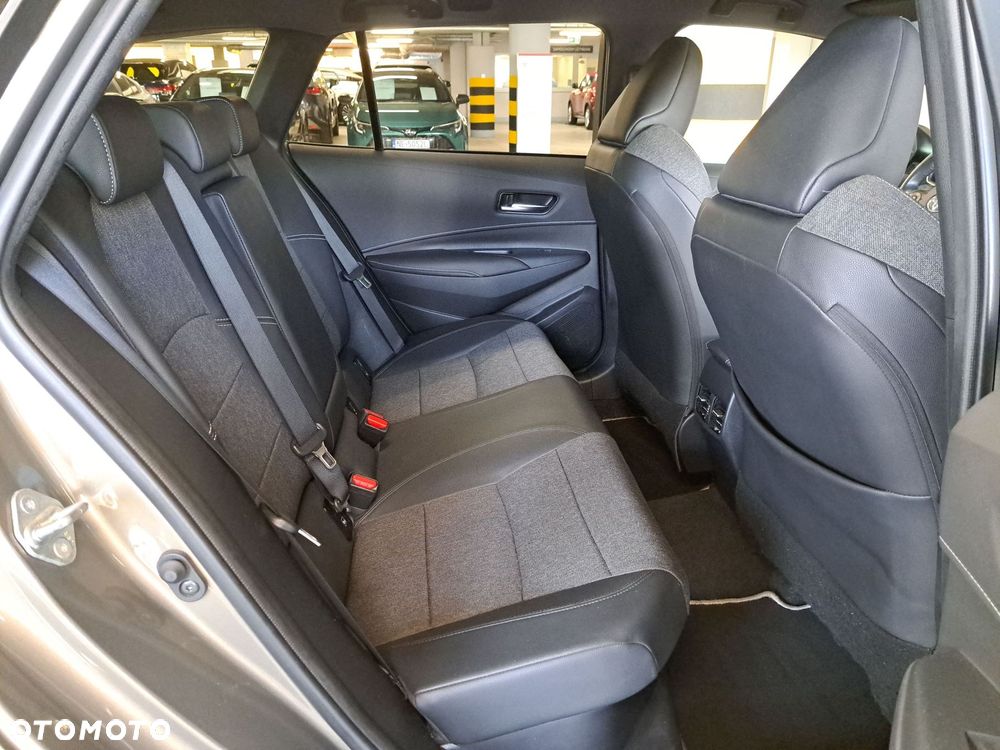 Toyota Corolla 1.8 Hybrid Style - 15