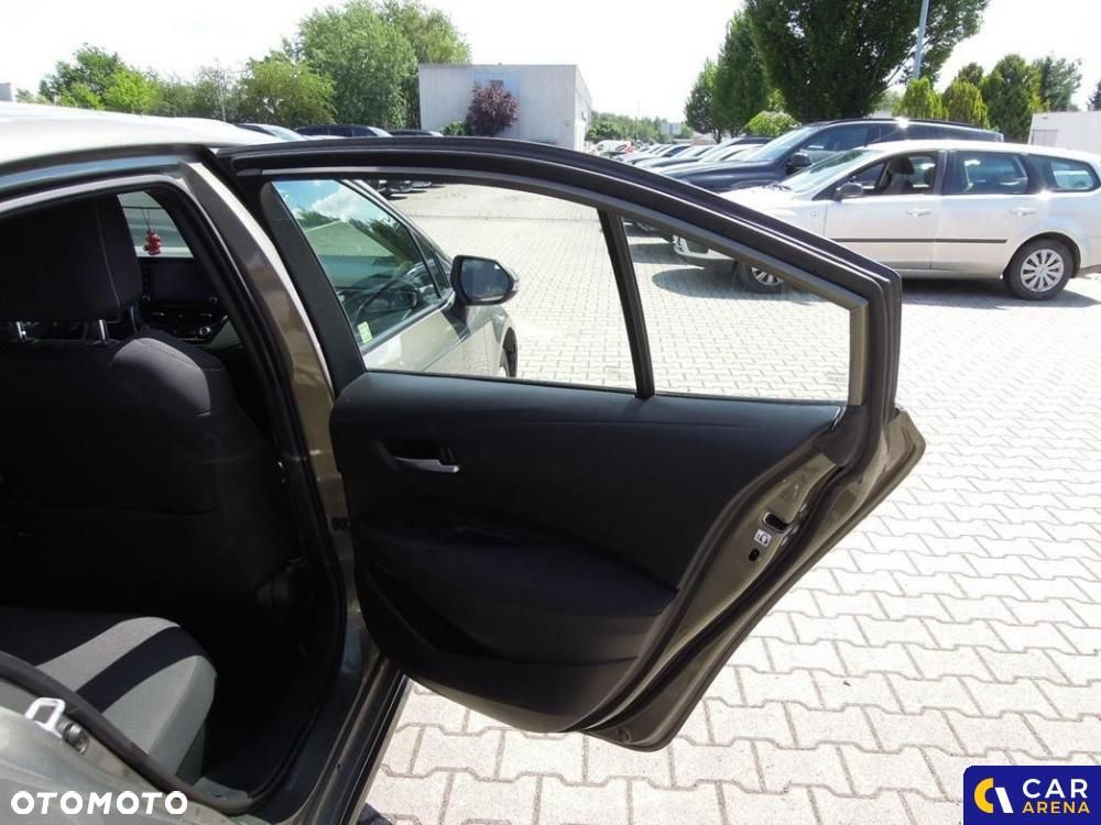 Toyota Corolla - 25