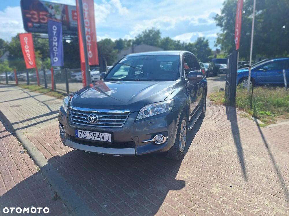 Toyota RAV4 2.2 D-4D 4x4 Comfort - 2