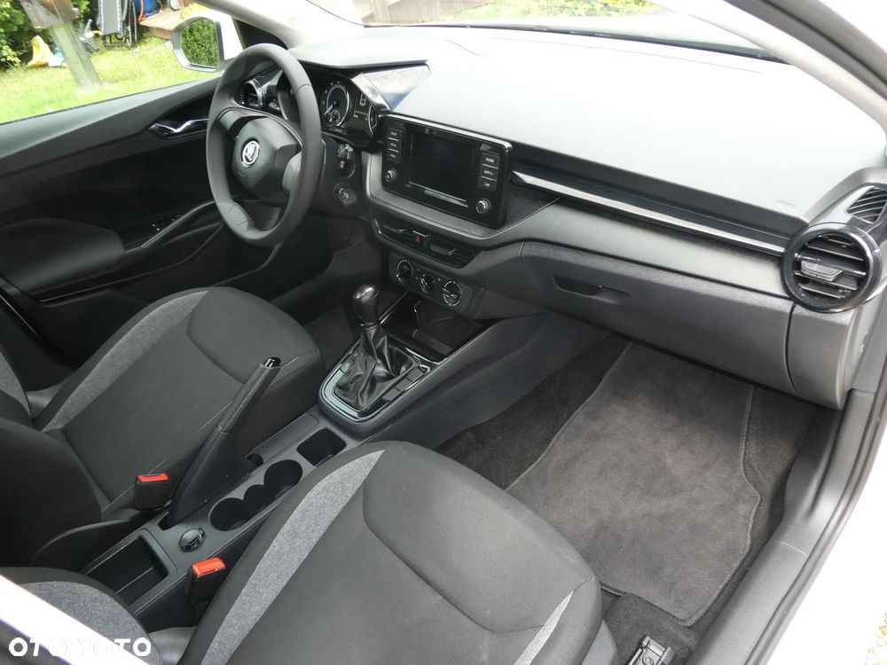 Skoda Fabia - 2