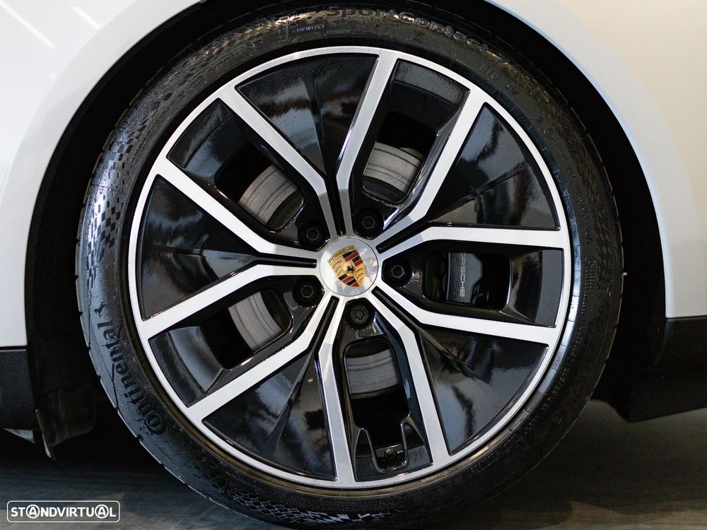 Porsche Taycan Sport Turismo 4S - 17
