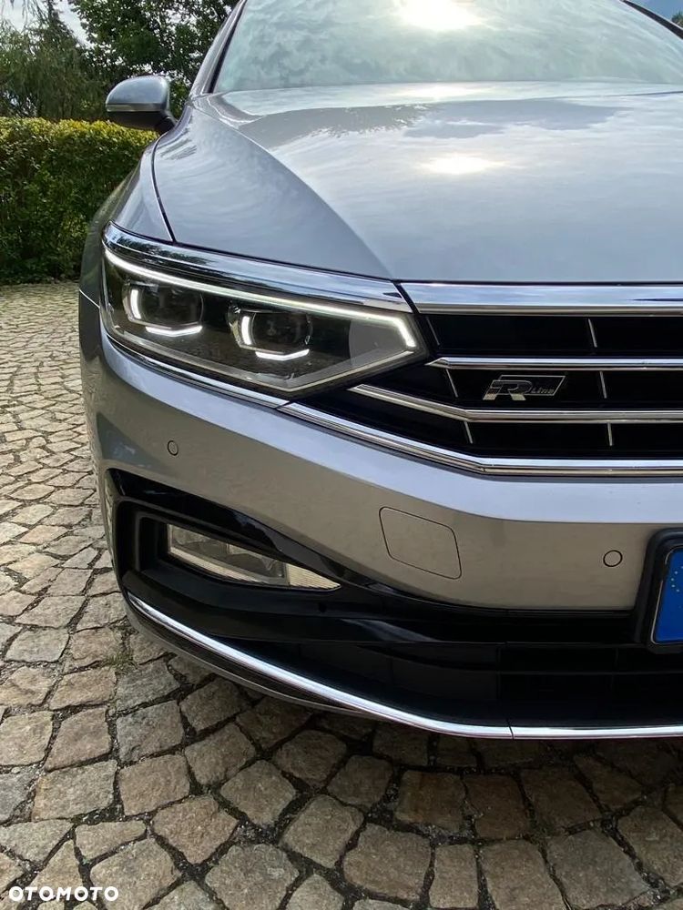 Volkswagen Passat Variant 2.0 TDI SCR DSG Elegance - 5
