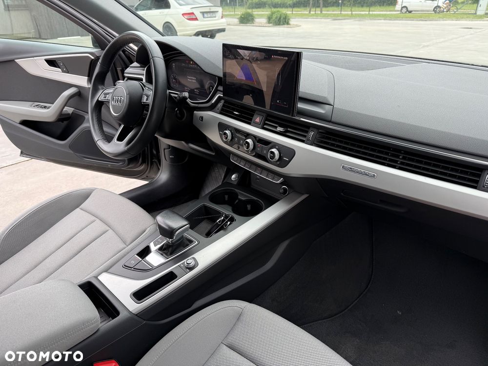Audi A4 Allroad - 20