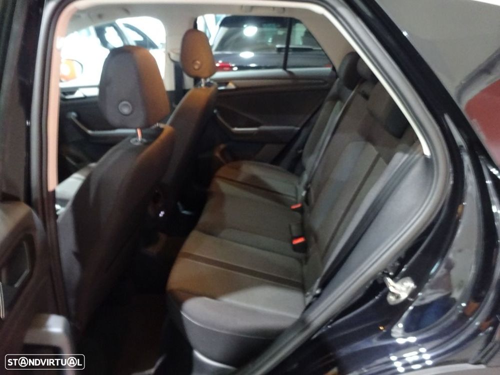 VW T-Roc 1.0 TSI Urban - 31
