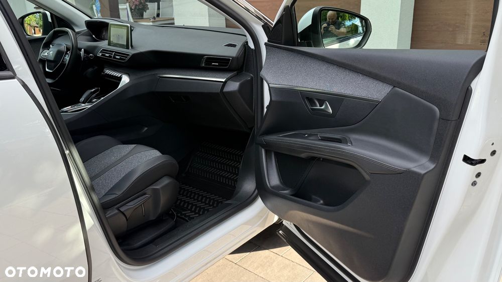 Peugeot 3008 - 26