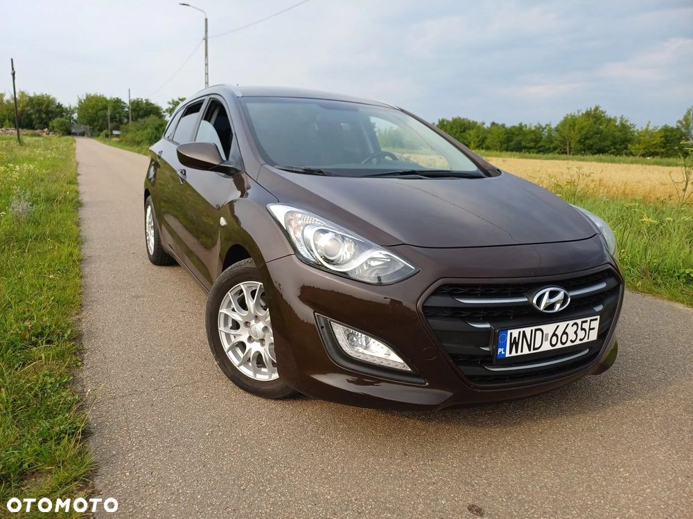 Hyundai i30 blue 1.6 GDI Trend - 4