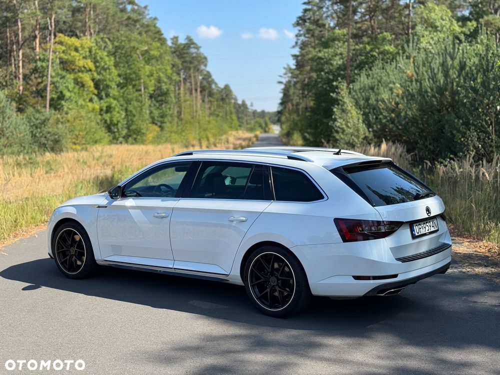 Skoda Superb 2.0 TSI 4x4 L&K DSG - 2