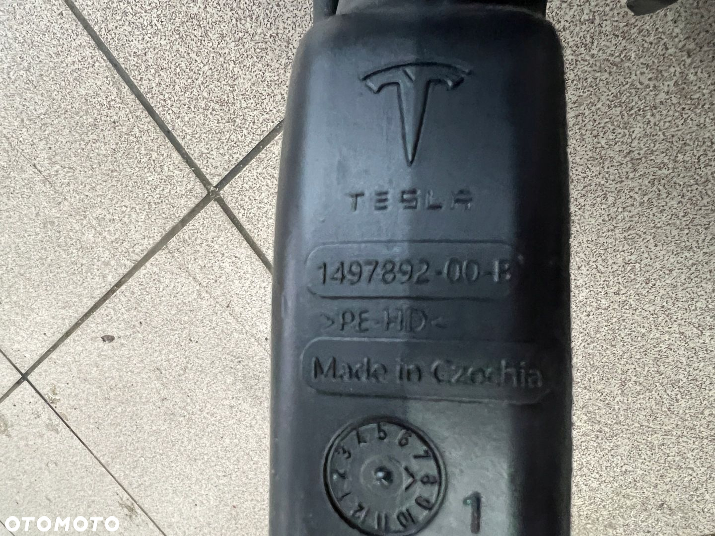 TESLA MODEL Y 20- ZBIORNICZEK PŁYNU SPRYSKIWACZY 1490400-00-C - 6