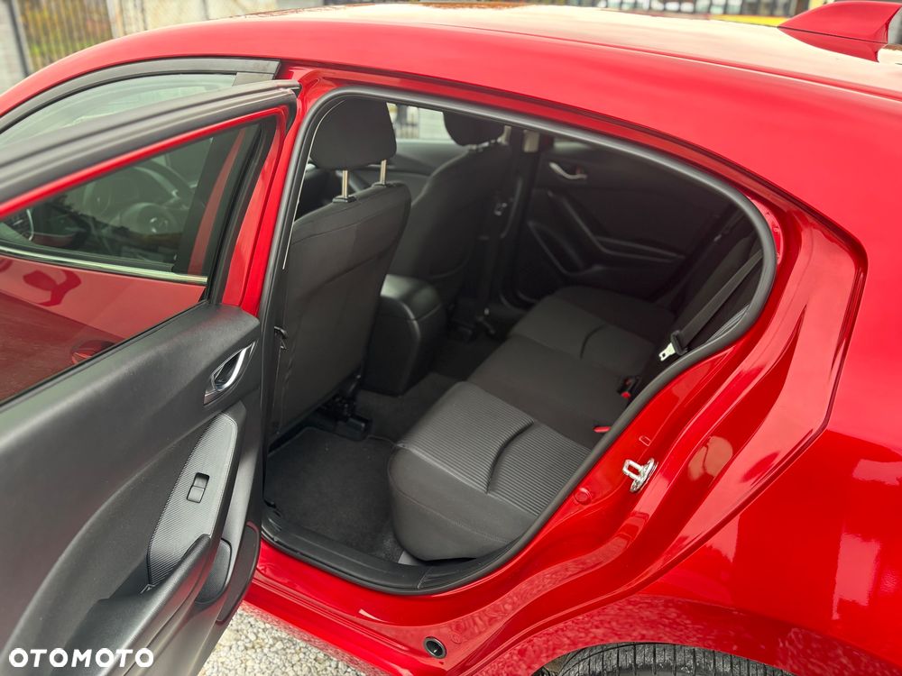 Mazda 3 - 10
