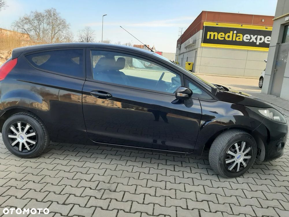 Ford Fiesta 1.4 TDCi Ghia - 12